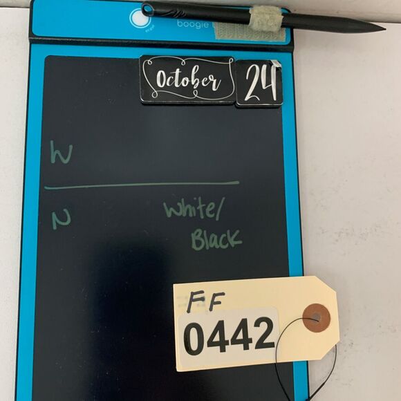 Calvin Klein T Shirt Womens Medium White Black Striped Performance Short Sleeve - Picture 13 of 14